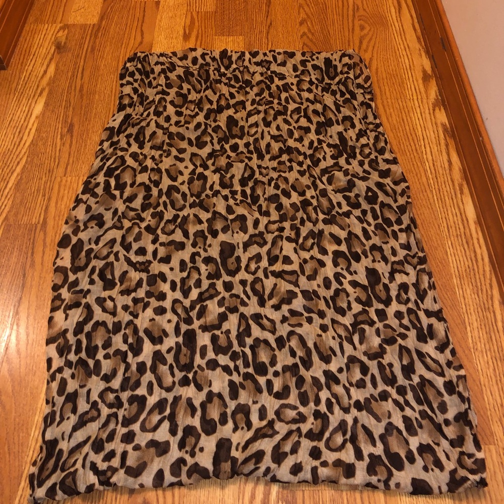 Leopard Print Scarf - Picture 2 of 4